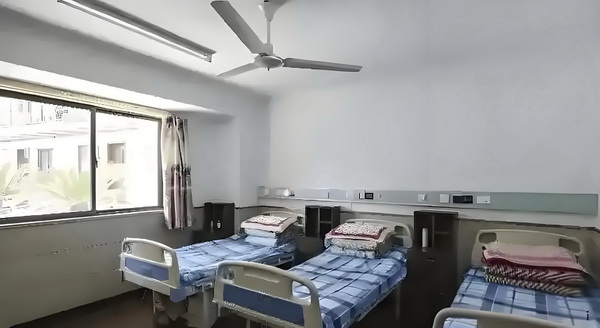 仅一周董璇二婚老公就被扒干净，她又看走眼了？